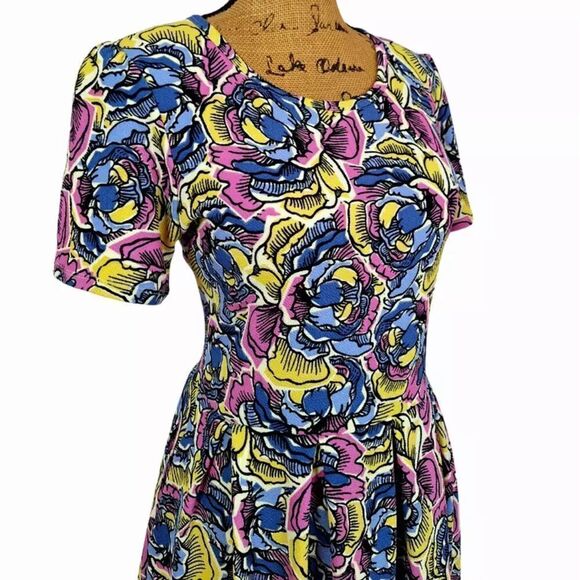 Lularoe Women’s Size Large Fit and Flare Dress Multicolor Floral Short Sleeve - Picture 3 of 16